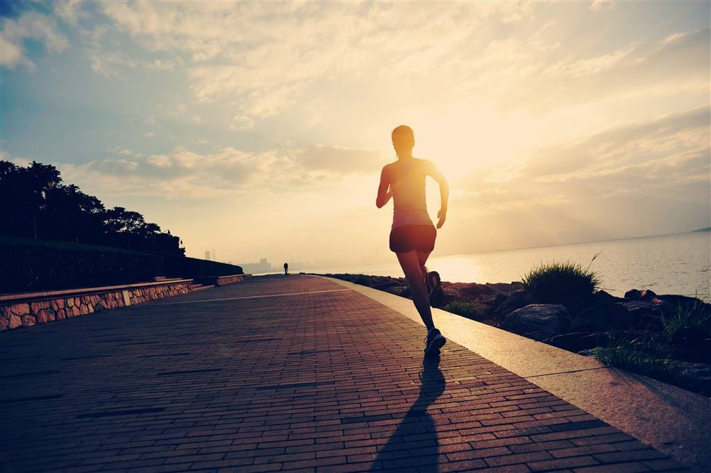 跑步过后肌肉的酸痛有什么方法缓解吗？图1