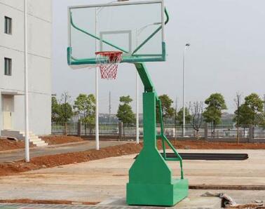 怎样区分移动篮球架与地埋式篮球架?图1