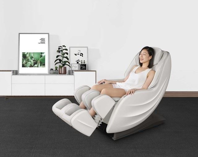 摩摩哒3D智能按摩椅：漫威款按摩椅，按摩自在乐趣图1
