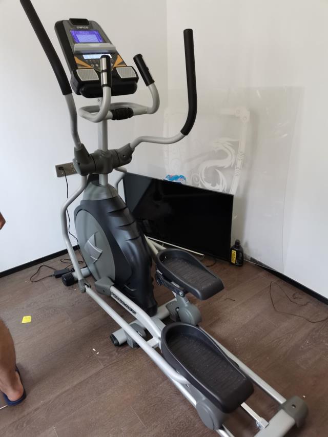 椭圆机对身体和健康的好处 椭圆机对身体和健康的好处