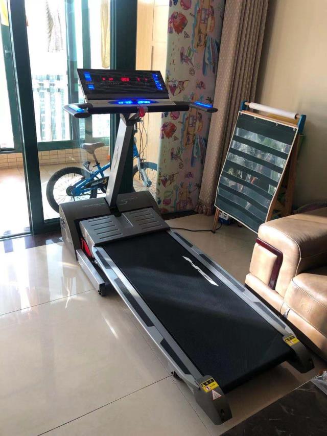 跑步机 跑步机