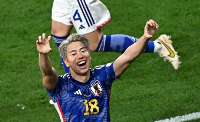 日本2-1爆冷战胜德国！亚洲球队在世界杯上再次告捷(日本