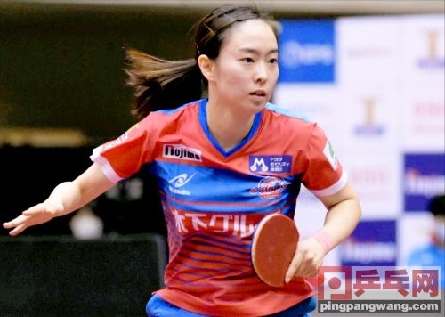 石川佳纯大获全胜！3-0横扫对手，平野美宇休战，张本美和图1