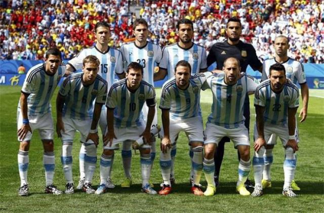 梅西双响，阿根廷点球取胜终夺冠（2022世界杯）