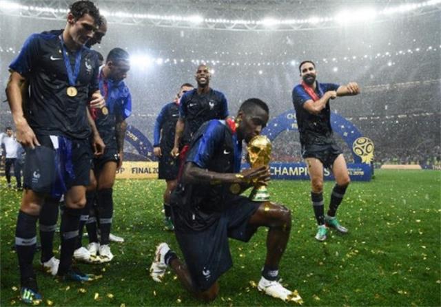法国队2018年世界杯夺冠功臣马图伊迪宣布退役(法国队 世图1