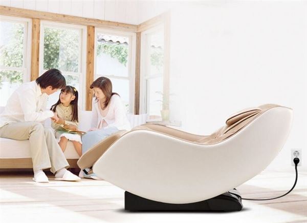 小米按摩椅3999元：舒适度爆表(小米有品摩摩哒按摩椅)图1