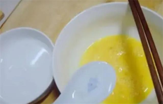 怎样蒸出爽滑的鸡蛋羹(一个方法蒸出又香又嫩又滑的鸡蛋羹)