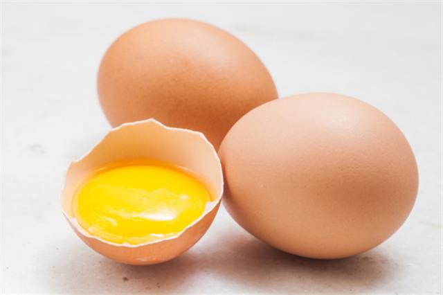 ​鸡蛋可以多吃吗 真的会有胆固醇的影响吗