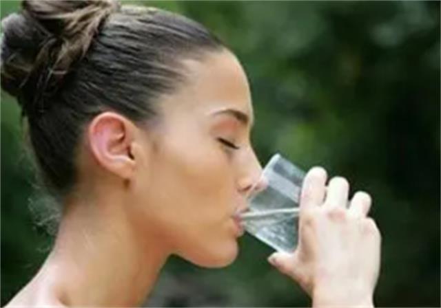 保健水到底应该怎么喝