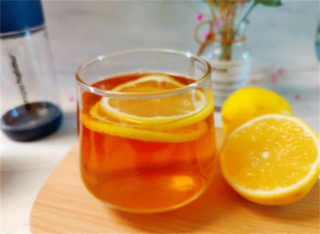 柠檬红茶夏日必备健胃又美味(柠檬红茶百度百科)