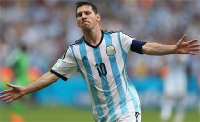 阿根廷球员复刻马丁内斯庆祝动作 战绩如何？